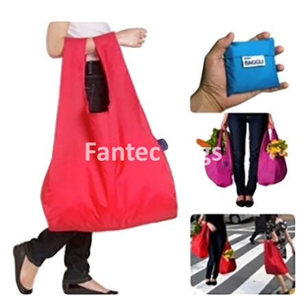 Large Red polyester shopper with pouch